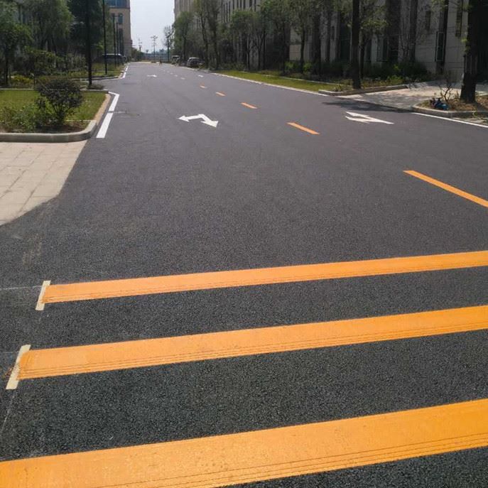 Perbedaan antara Cat dan Cat Jalan